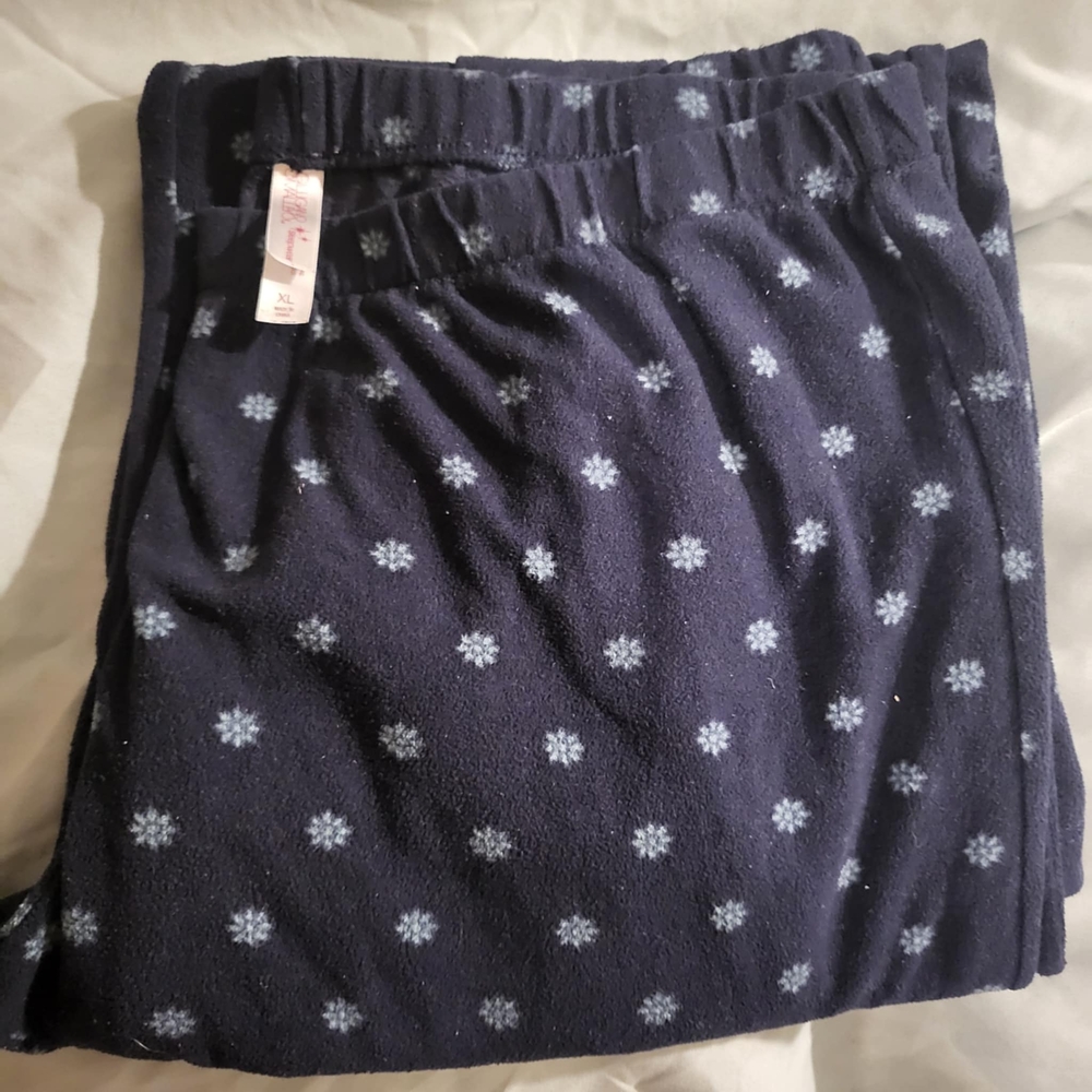 Gilligan & O'Malley Blue and White Pajama Set